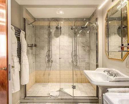 Отель Martius Private 4*